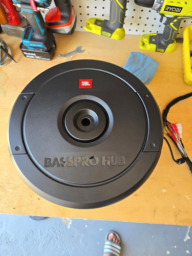 Jbl basspro hub subwoofer - jbl,