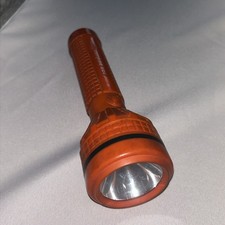 B1  ANCIENNE LAMPE TORCHE EN