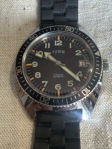 Rare montre plongée - de,