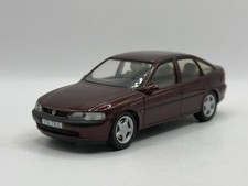 Opel Vectra B 1/43 Schuco