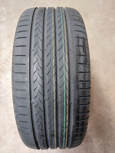 225 r18 102y continental - 1x,