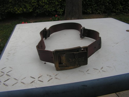 Ceinture scout ancienne - ,