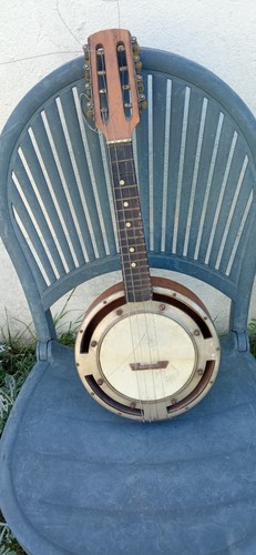 Petit banjo banjoline