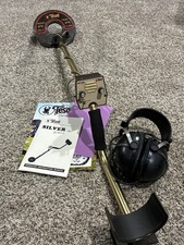 Tesoro SILVER uMAX Metal Detector w/ 8" Coil, Manual, Headset & Battery -WORKS!