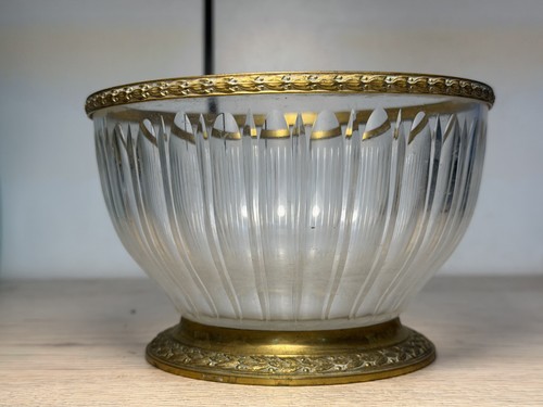 Coupe ronde cristal taillé - coupe,