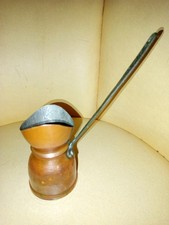 Cafetière verseuse en cuivre