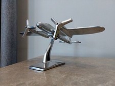 Sculpture d'hélices d'avion