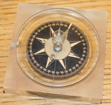 vintage ancienne BOUSSOLE