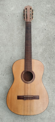Ancienne guitare acoustique - guitare,