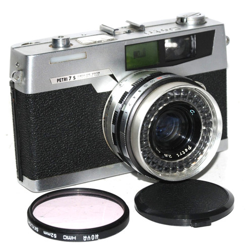 Petri 45mm 8 lens - 7, f/2.8