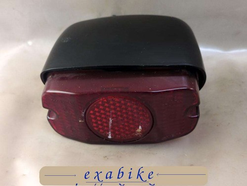Feu arriere pour - arriere, r75