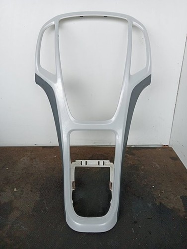 13257562 moulure opel astra - 13257562,
