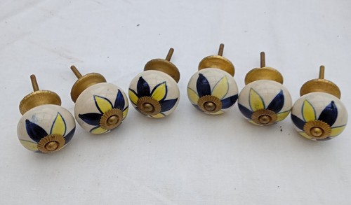 Anciens boutons en - anciens,