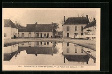 CPA Denonville, La Place du Carcan 