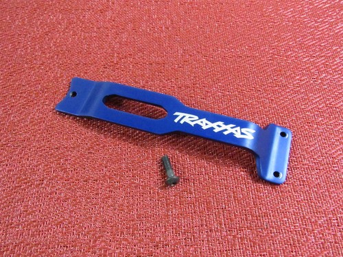Traxxas revo 0 rear - e-revo,