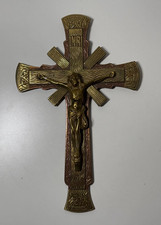 Crucifix en laiton ancien