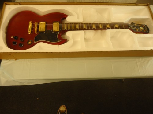 Epiphone cherry burgundy - epiphone, sg