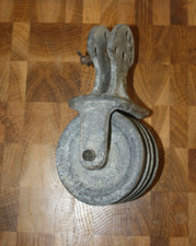 Ancienne poulie SNCF à 2