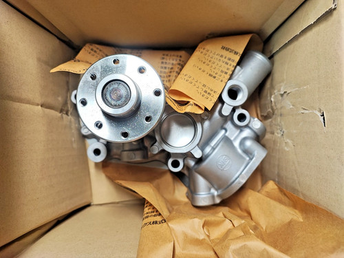 Isuzu 87311183 pompe à - 5-87311183-2,