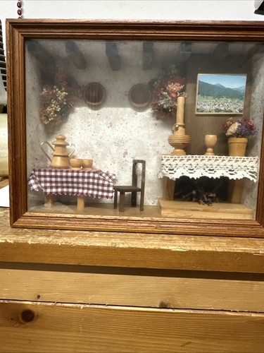 Ancienne petite vitrine
