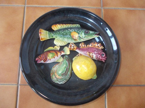 Ancienne assiette barbotine - barbotine,