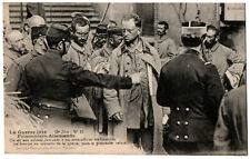 Old postcard military - 1914. German Prisoners - NCO Ambulance Officer (Button)