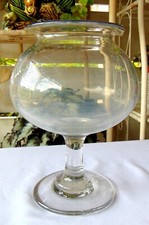 BOCAL A SANGSUES SUR PIED