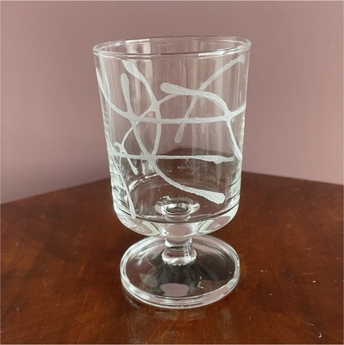Verre pied gravé - verre,