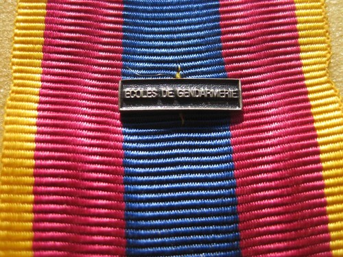 Agrafe miniature ecoles de - agrafe,