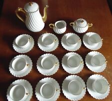 Service à café / thé / chocolat en porcelaine de Limoges Haviland modèle torse