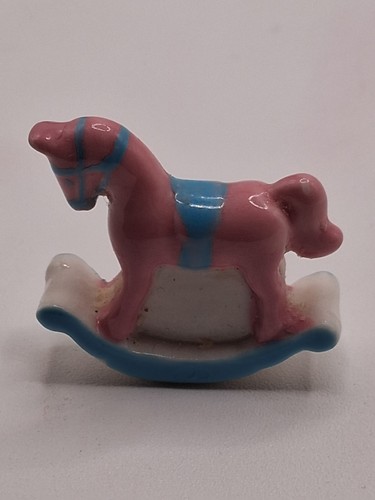 Fèves jouet cheval bascule - jouet, À