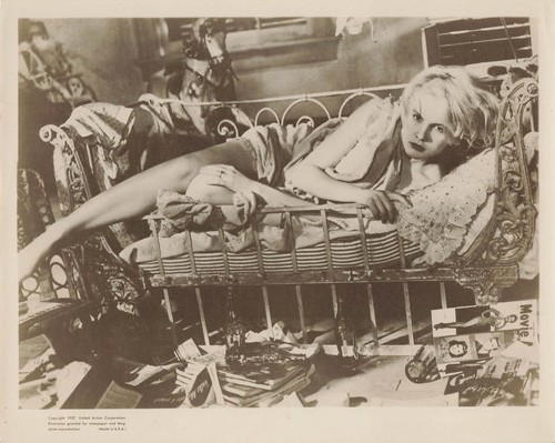 Caroll baker baby doll - baby, photo