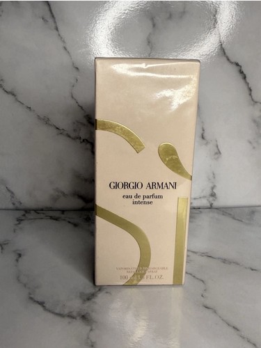Giorgio armani eau de - si,