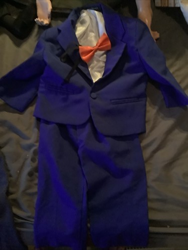 For ventriloquist dummy - 2t",