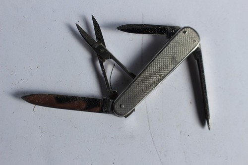 Couteau suisse rostfrei - couteau, robt
