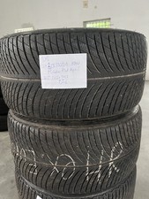 2x 305 30 R21 Michelin Pilot Alpin 5 104V DOT 2723+ 3422 6mm Winter Tyres