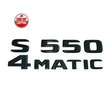 S550 4MATIC Rear Emblem Gloss