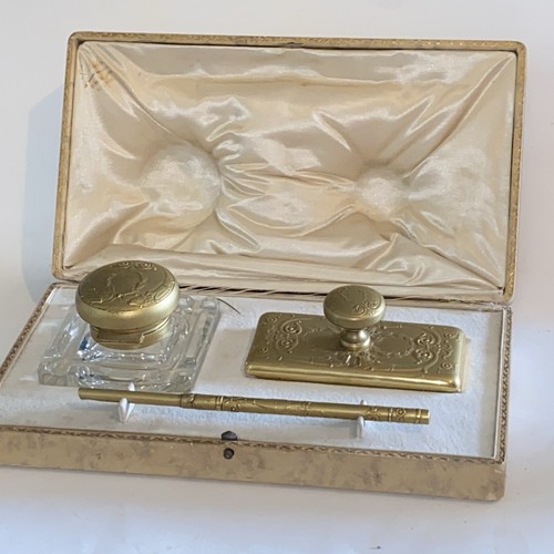 Ancien necessaire ecriture - ancien,