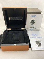 Véritable boîte de montre