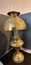 Ancienne lampe à pétrole en
