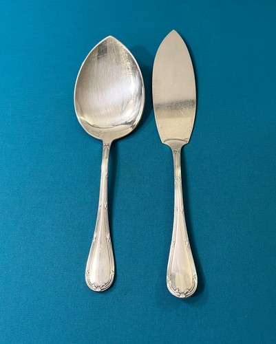 Couverts service glace - de, a