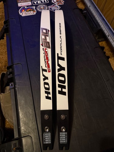 Hoyt carbon 840 limbs - hoyt,