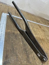 Outil Ancien Rogne Sabot Maréchal Ferrand forgé (n.4)