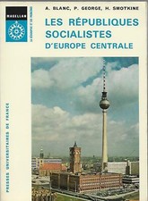 LES RÉPUBLIQUES SOCIALISTES