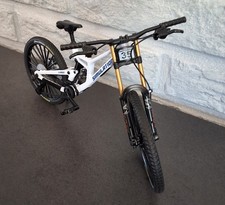 Vélo VTT MINIATURE Échelle 1