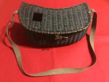ANCIEN DE PANIER DE PÊCHE 36