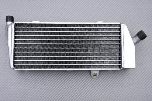 Radiateur eau gauche - radiateur,