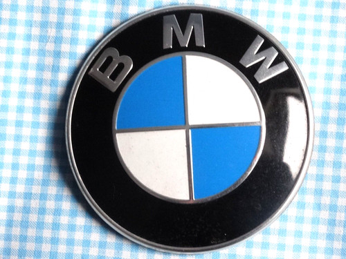 Emblème logo avant - , origine