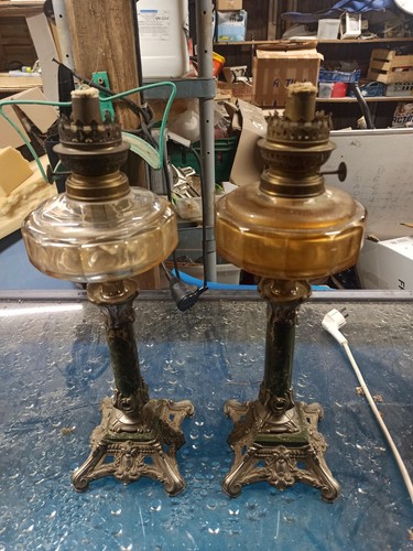 Paire lampe pétrole - lampe,