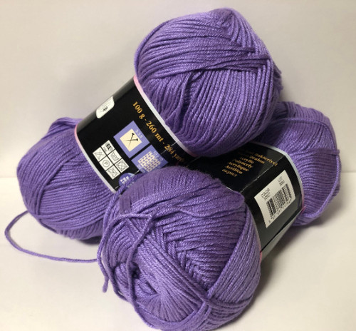 Lot pelotes de laine - de,